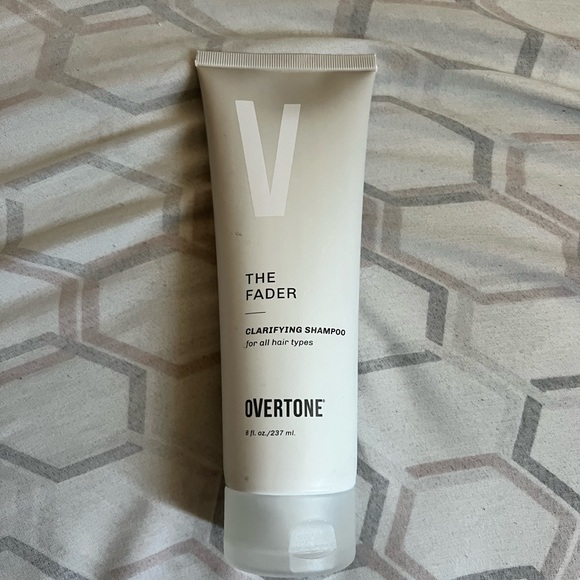 Overtone - The Fader Clarifying Shampoo - Picture 1 of 4